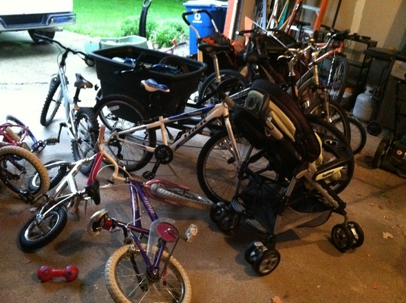 bikes in garage.JPG